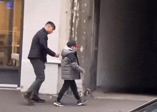 Kidnapping of boy and girl reaction